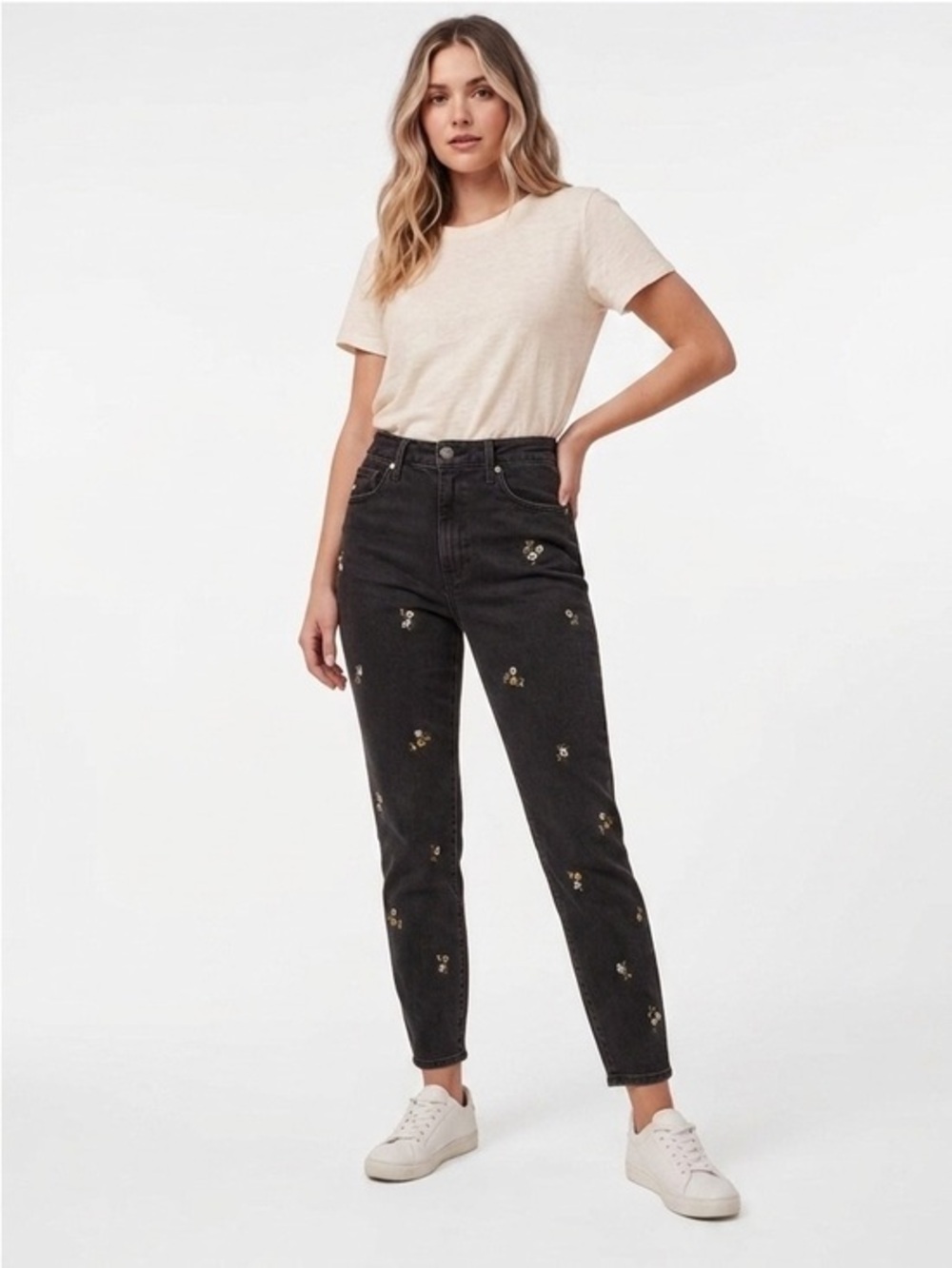 Abercrombie Black Embroidered Daisy Highrise Super Skinny Ankle Jeans